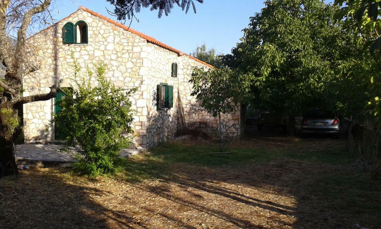 PoulátaThe Stone House-Zacharatos Nikolaos别墅 外观 照片