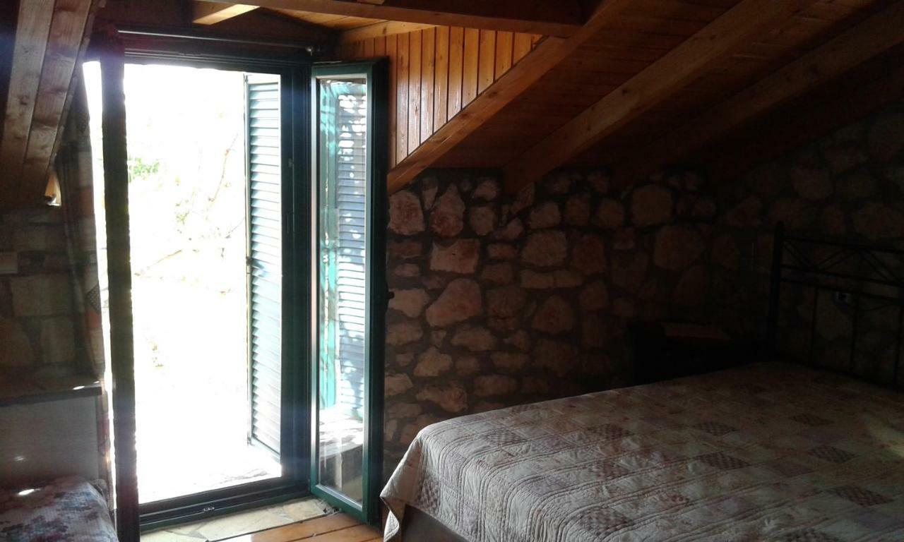 PoulátaThe Stone House-Zacharatos Nikolaos别墅 外观 照片
