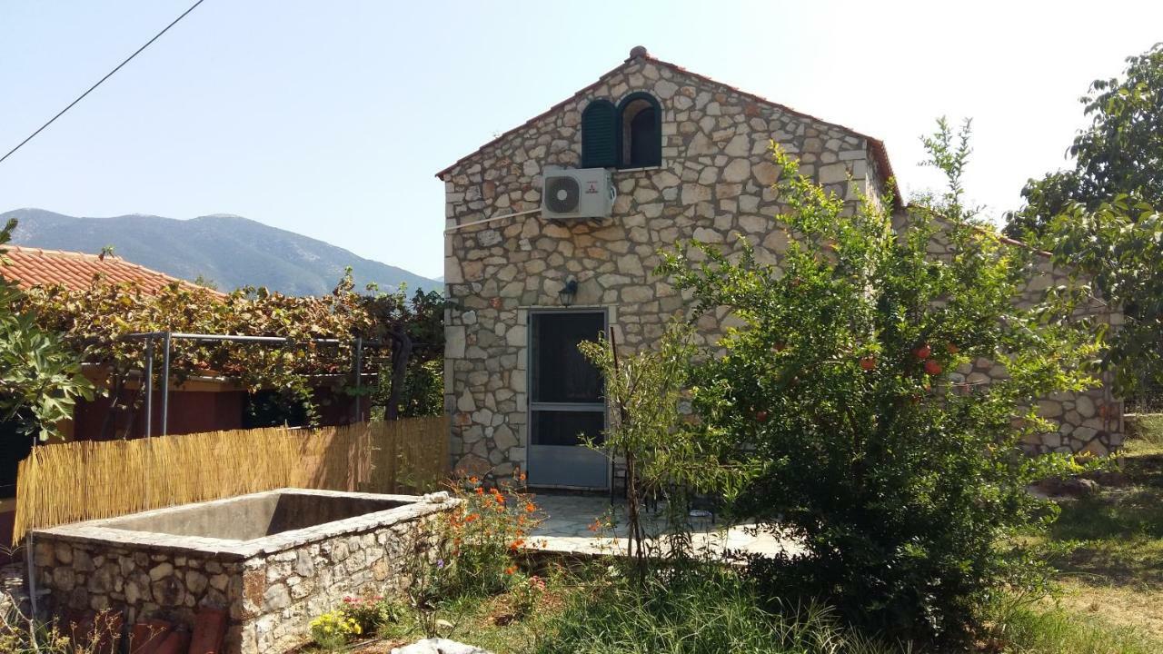 PoulátaThe Stone House-Zacharatos Nikolaos别墅 外观 照片