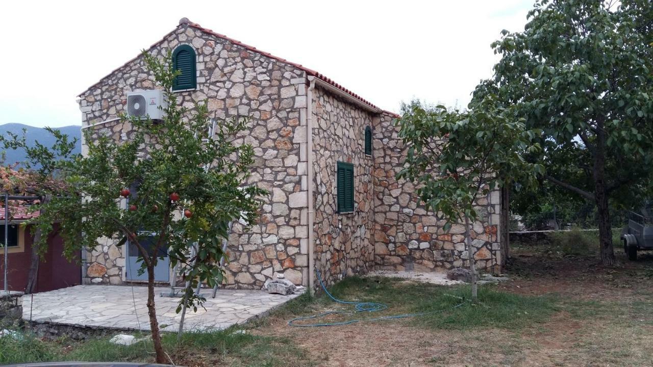 PoulátaThe Stone House-Zacharatos Nikolaos别墅 外观 照片