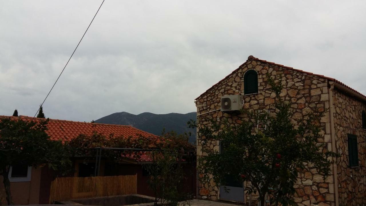 PoulátaThe Stone House-Zacharatos Nikolaos别墅 外观 照片